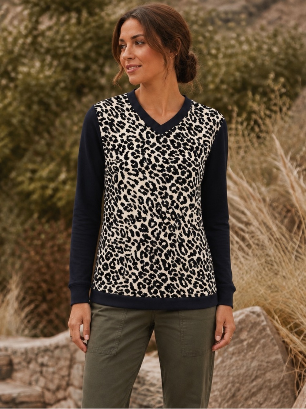 Vintage Columbia Animal Print Cotton Knit V-Neck Top Small